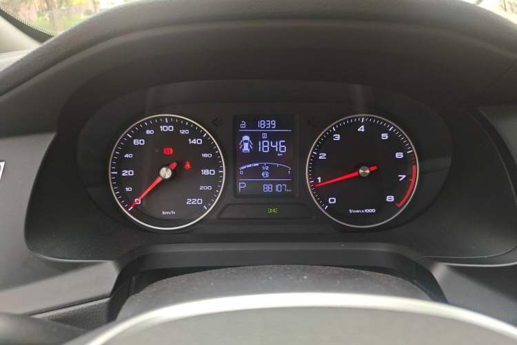 Used Roewe 360 2018 PLUS 1.5L Automatic Luxury Edition Instrument Cluster