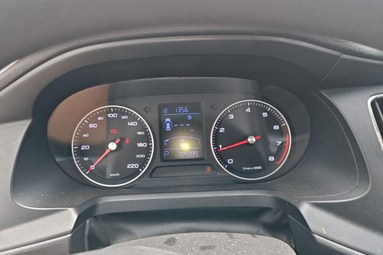 Used Roewe 360 2018 PLUS 1.5L Automatic Luxury Edition Instrument Cluster