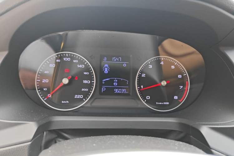 Used Roewe 360 2018 PLUS 1.5L Automatic Luxury Edition Instrument Cluster