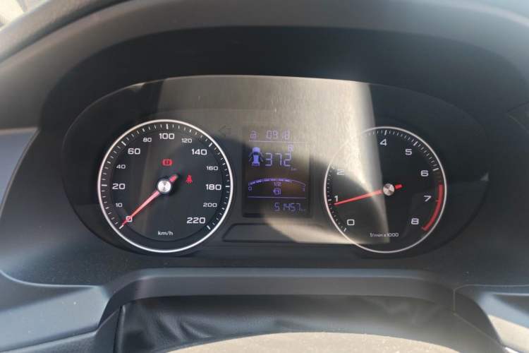 Used Roewe 360 2018 PLUS 1.5L Manual Luxury Edition Instrument Cluster