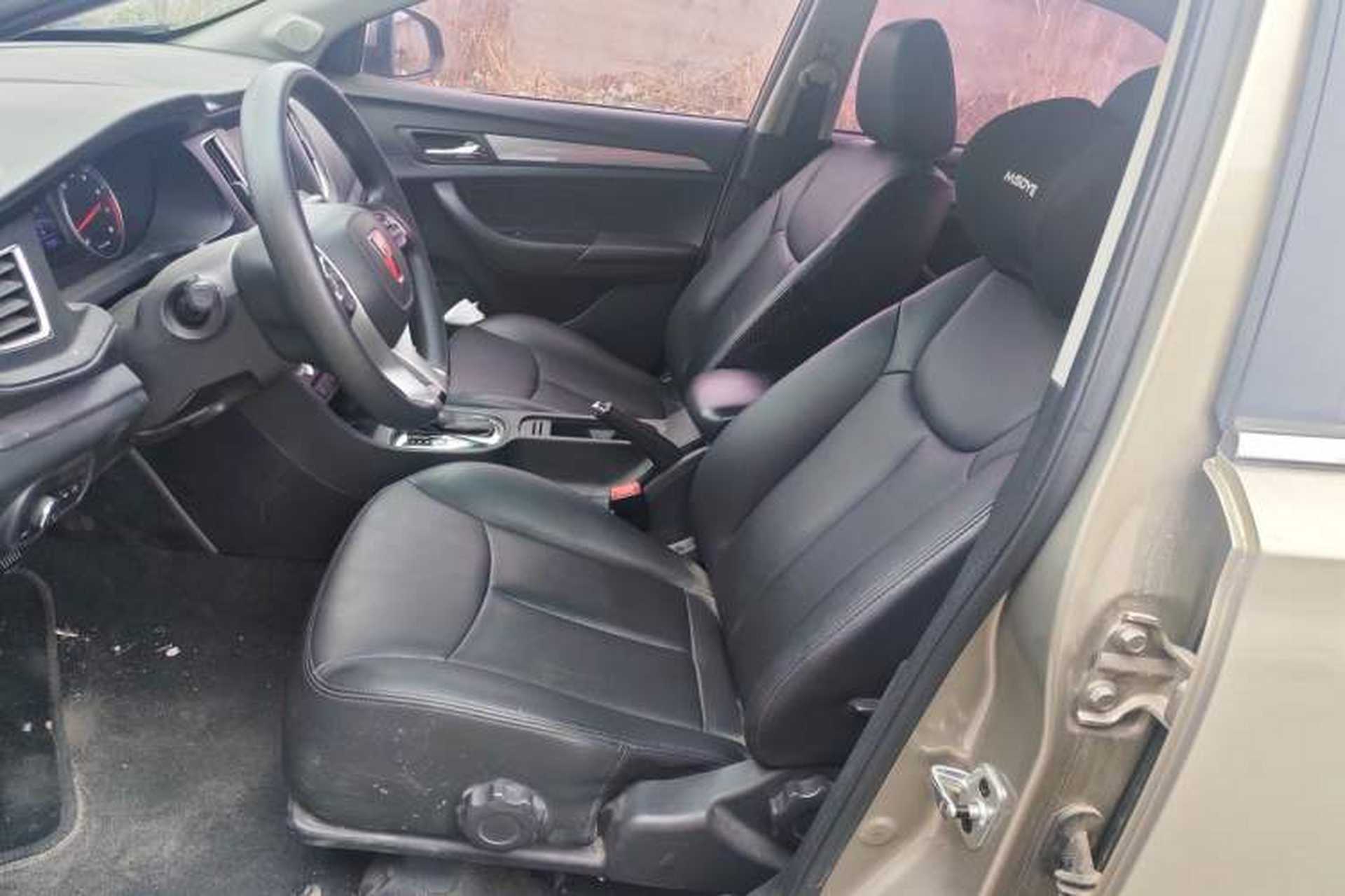 Used Roewe 360 2018 PLUS 1.5L Automatic Luxury Edition Left Front Seat