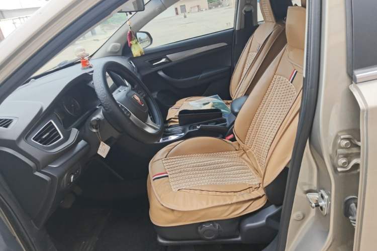 Used Roewe 360 2018 PLUS 1.5L Automatic Luxury Edition Left Front Seat