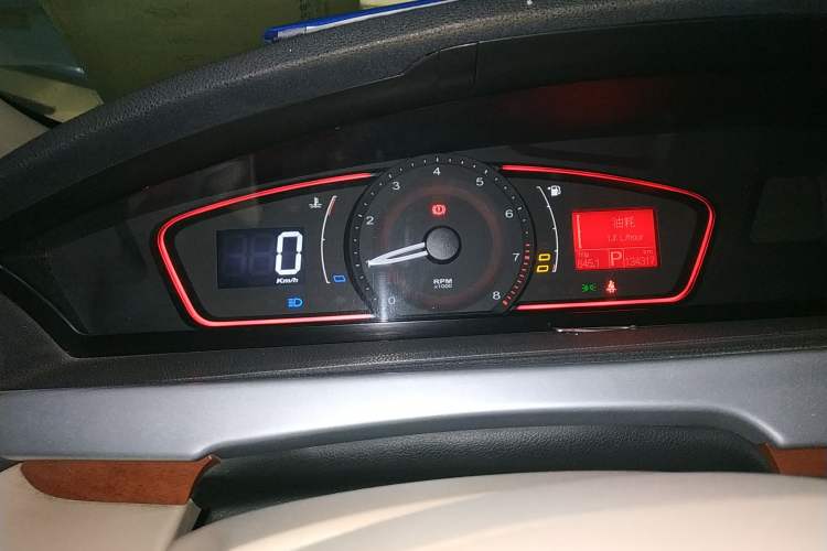 Used Roewe 550 2008 550D 1.8T Automatic Premium Edition Instrument Cluster