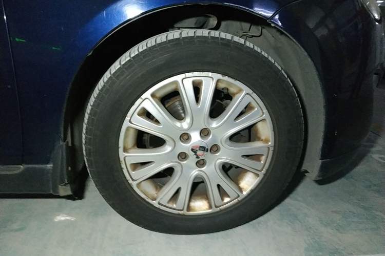 Used Roewe 550 2008 550D 1.8T Automatic Premium Edition Right Front Wheel Hub
