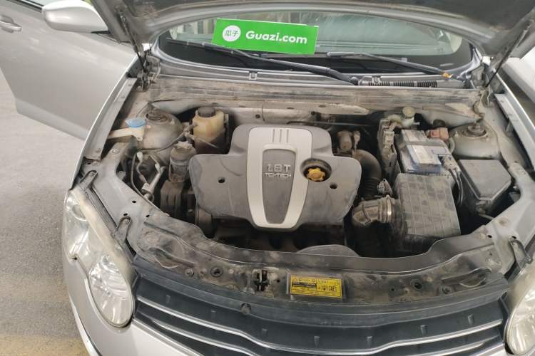Used Roewe 550 2008 550D 1.8T Manual Prestige Edition Engine Bay Right