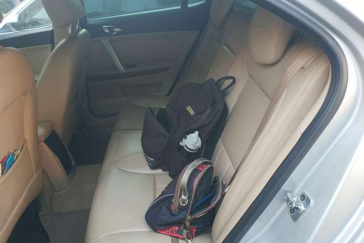 Used Roewe 550 2008 550D 1.8T Automatic Premium Edition Left Rear Seat