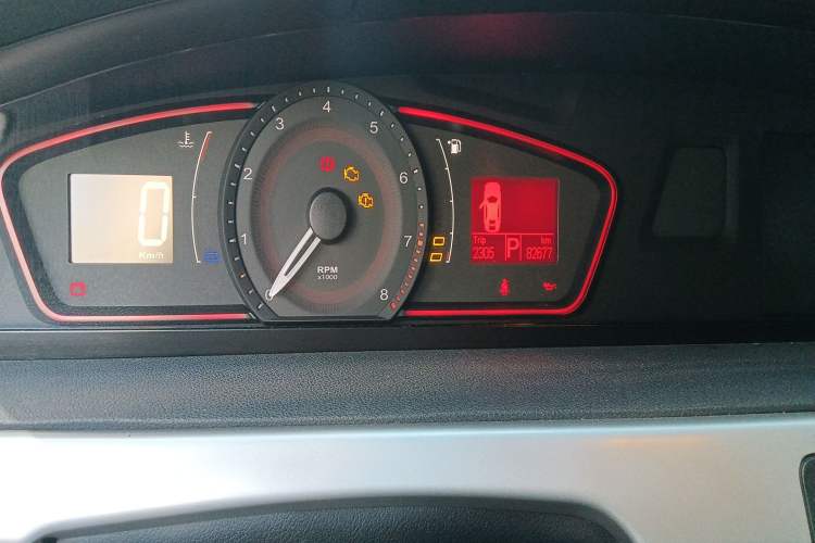 Used Roewe 550 2008 550D 1.8T Automatic Premium Edition Odometer Close Up