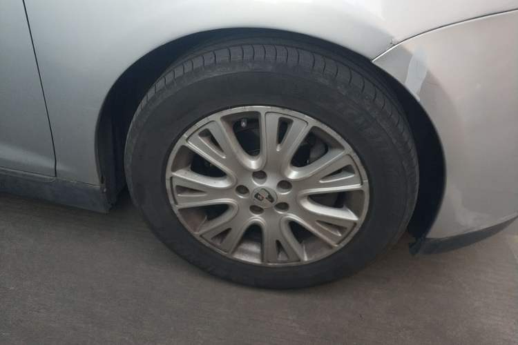 Used Roewe 550 2008 550D 1.8T Automatic Premium Edition Right Front Wheel Hub