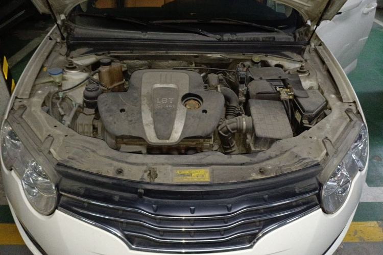 Used Roewe 550 2008 550D 1.8T Automatic Premium Edition Engine Bay