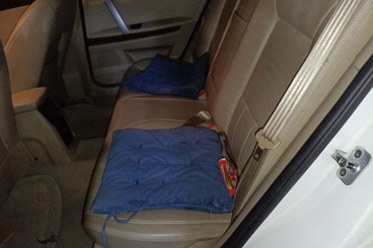 Used Roewe 550 2008 550D 1.8T Automatic Premium Edition Left Rear Seat