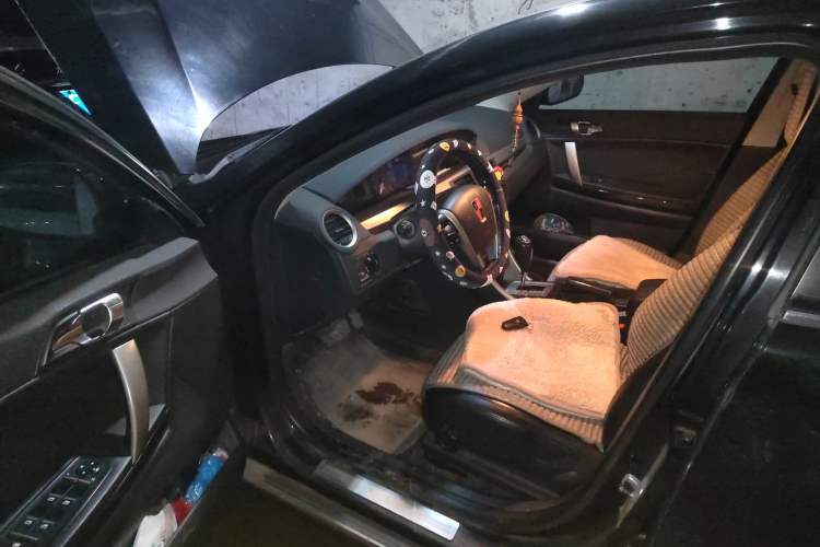 Used Roewe 550 2010 550S 1.8L Automatic Start-Zhen New Year Edition Driver Seat