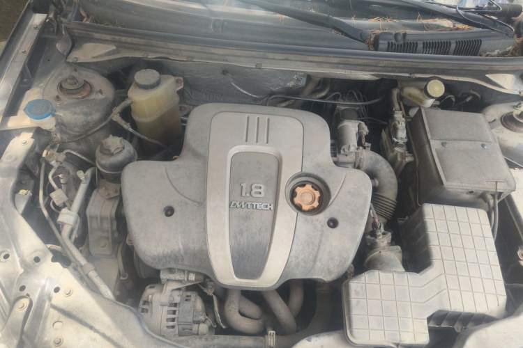 Used Roewe 550 2010 550 1.8L Manual Qiyue New Year Edition Engine Bay