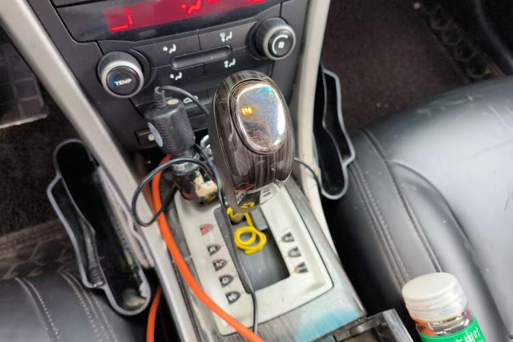 Used Roewe 550 2010 550S 1.8L Automatic Start-Zhen New Year Edition Gear Lever