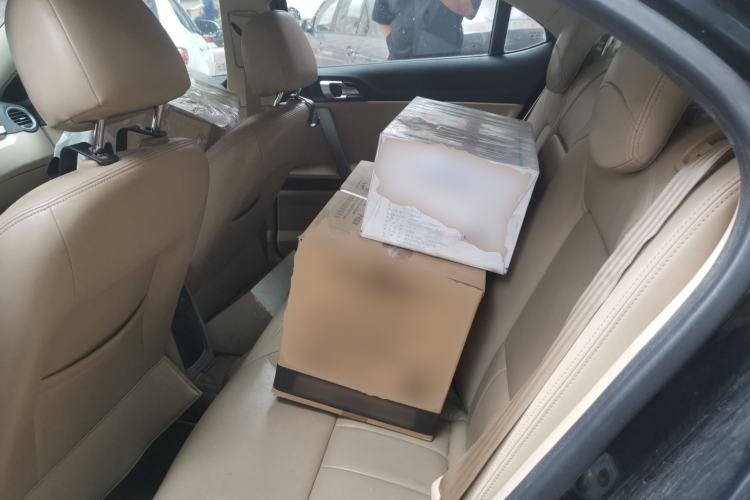 Used Roewe 550 2010 550S 1.8L Automatic Start-Zhen New Year Edition Left Rear Seat