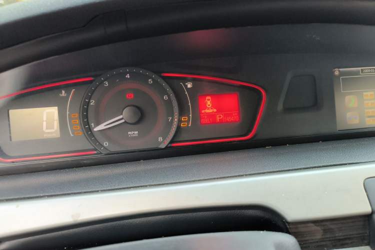 Used Roewe 550 2010 550S 1.8L Automatic Start-Zhen New Year Edition Odometer Close Up