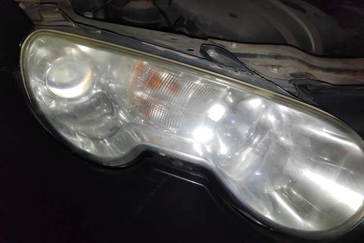 Used Roewe 550 2010 550S 1.8L Automatic Start-Zhen New Year Edition Right Front Headlight