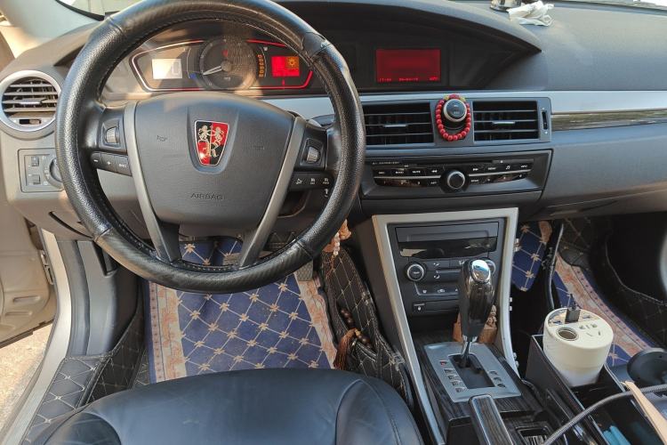 Used Roewe 550 2010 550S 1.8L Automatic Start-Zhen Edition Center Console