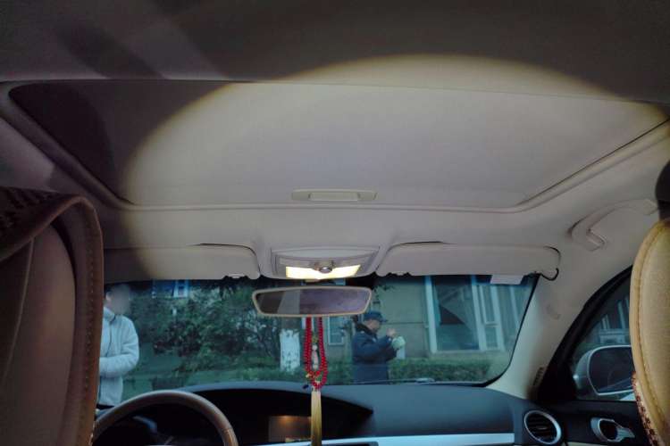 Used Roewe 550 2010 550S 1.8L Automatic Start-Zhen New Year Edition Headliner