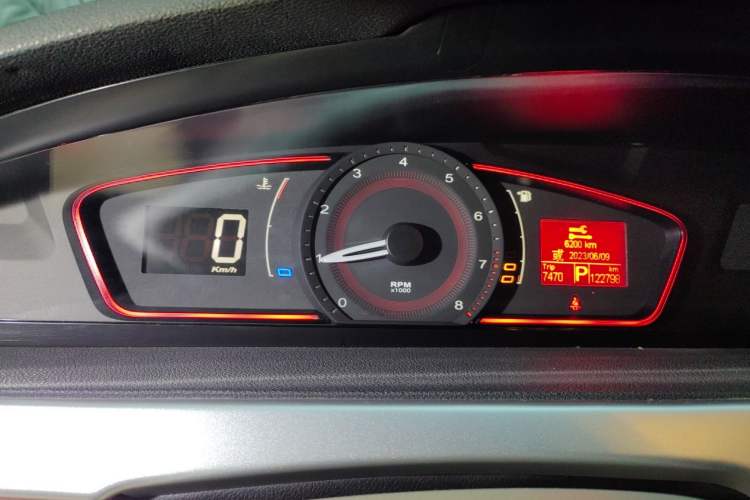 Used Roewe 550 2010 550S 1.8L Automatic Start-Zhen New Year Edition Instrument Cluster