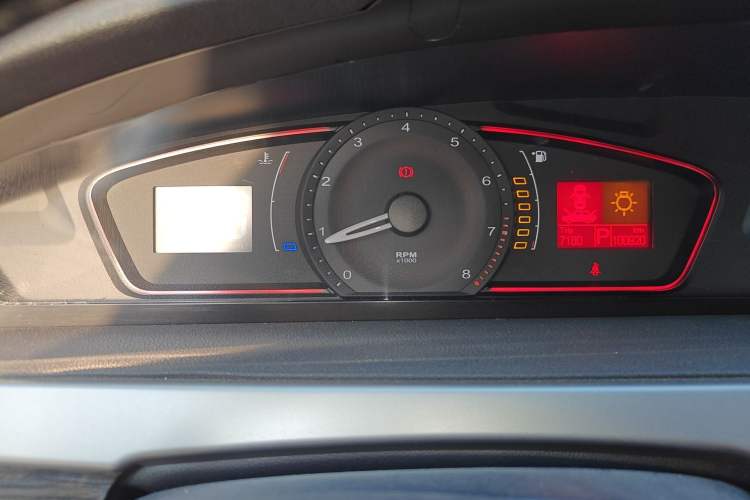 Used Roewe 550 2010 550S 1.8L Automatic Start-Zhen Edition Instrument Cluster