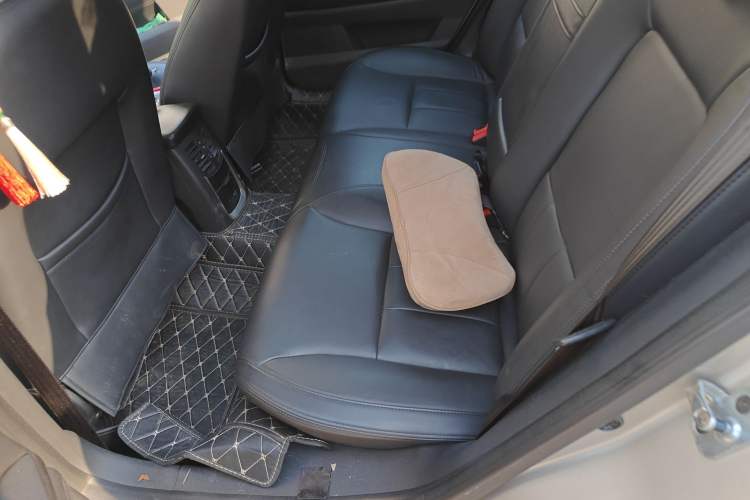 Used Roewe 550 2010 550S 1.8L Automatic Start-Zhen Edition Left Rear Seat