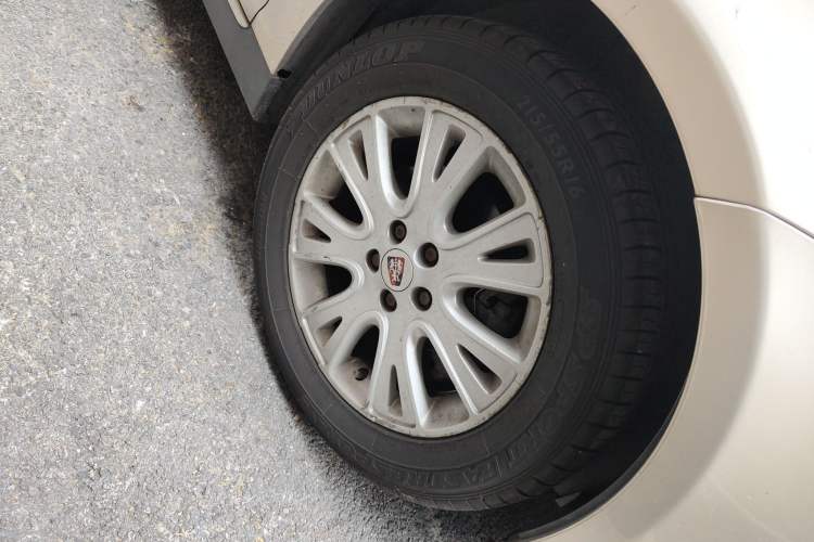 Used Roewe 550 2010 550 1.8L Automatic Expo Style Edition Right Front Wheel Hub
