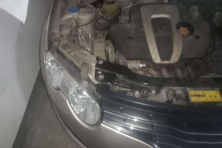 Used Roewe 550 2010 550S 1.8L Automatic Start-Zhen New Year Edition Engine Bay Right