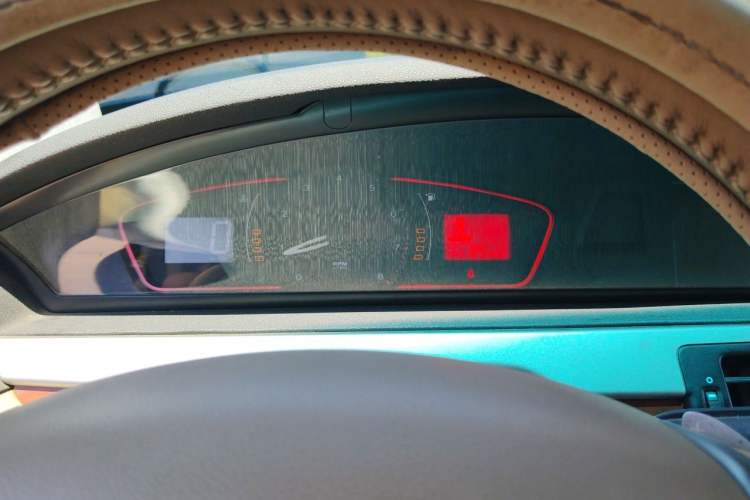 Used Roewe 550 2010 550D 1.8T Automatic Luxury Edition Instrument Cluster