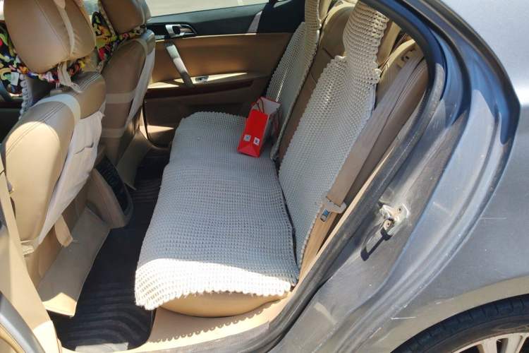 Used Roewe 550 2010 550D 1.8T Automatic Luxury Edition Left Rear Seat