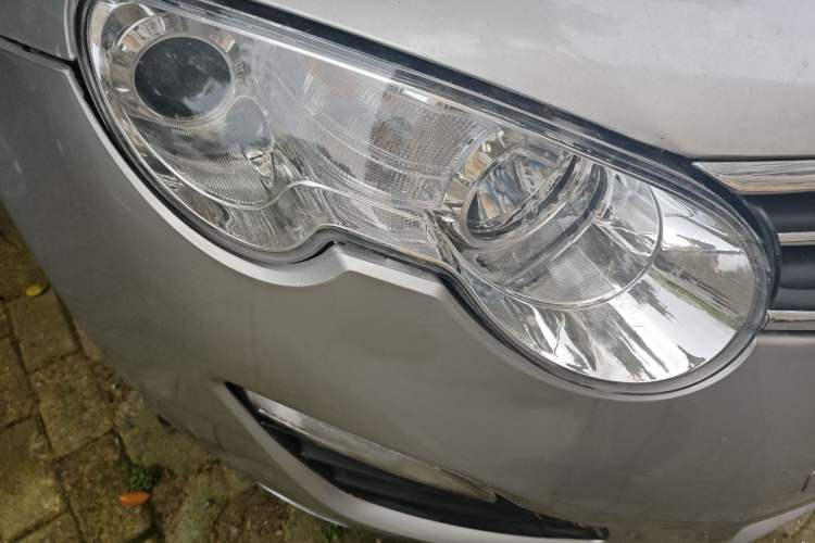 Used Roewe 550 2010 550 1.8L Automatic Expo Style Edition Right Front Headlight
