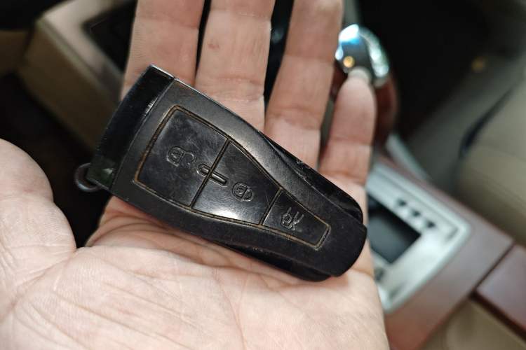Used Roewe 550 2010 550 1.8L Automatic Expo Style Edition Vehicle Key