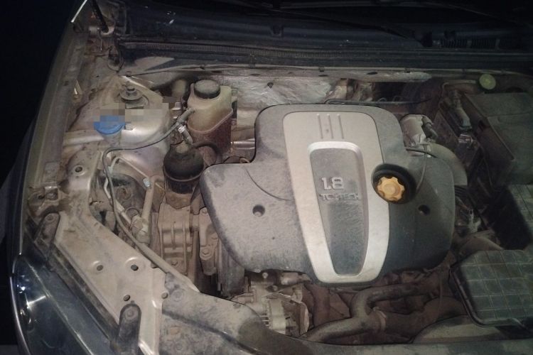 Used Roewe 550 2010 550S 1.8L Automatic Start-Zhen New Year Edition Engine Bay Right