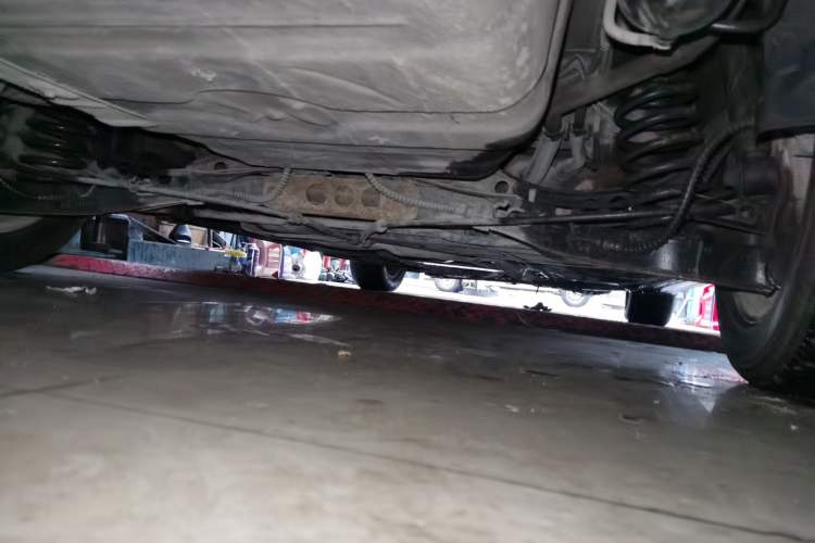 Used Roewe 550 2010 550 1.8L Manual Qiyue Edition Chassis Rear Right