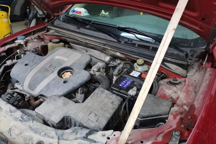 Used Roewe 550 2010 550 1.8L Manual Qiyue Edition Engine Bay Left