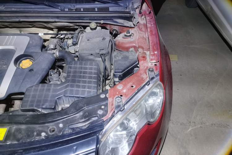 Used Roewe 550 2010 550S 1.8L Automatic Start-Zhen New Year Edition Engine Bay Left