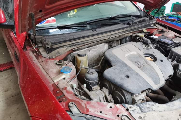 Used Roewe 550 2010 550 1.8L Manual Qiyue Edition Engine Bay Right