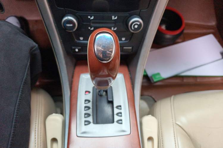 Used Roewe 550 2010 550S 1.8L Automatic Start-Zhen New Year Edition Gear Lever