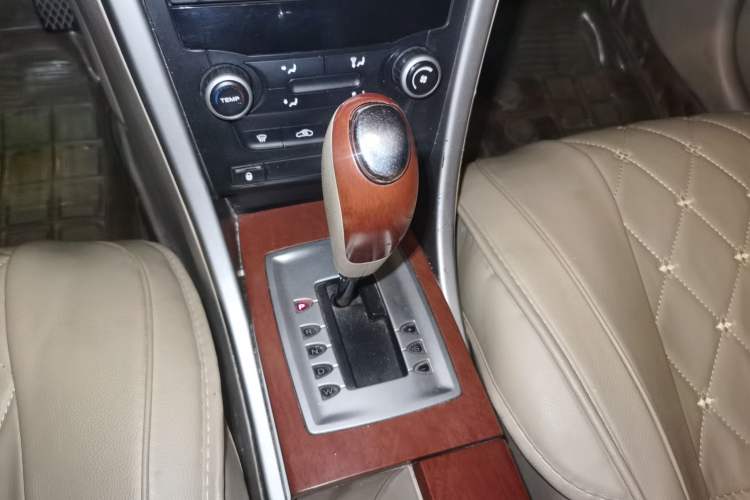Used Roewe 550 2010 550S 1.8L Automatic Start-Zhen New Year Edition Gear Lever
