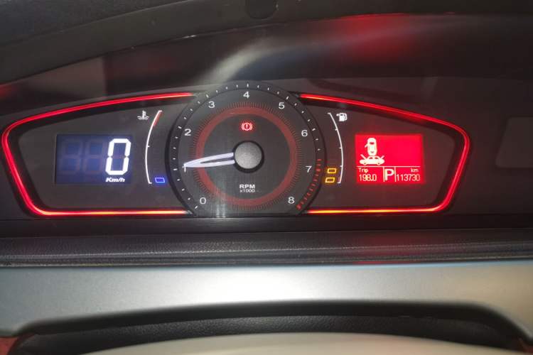Used Roewe 550 2010 550 1.8L Automatic Expo Style Edition Odometer Close Up