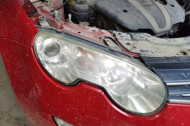 Used Roewe 550 2010 550 1.8L Manual Qiyue Edition Right Front Headlight