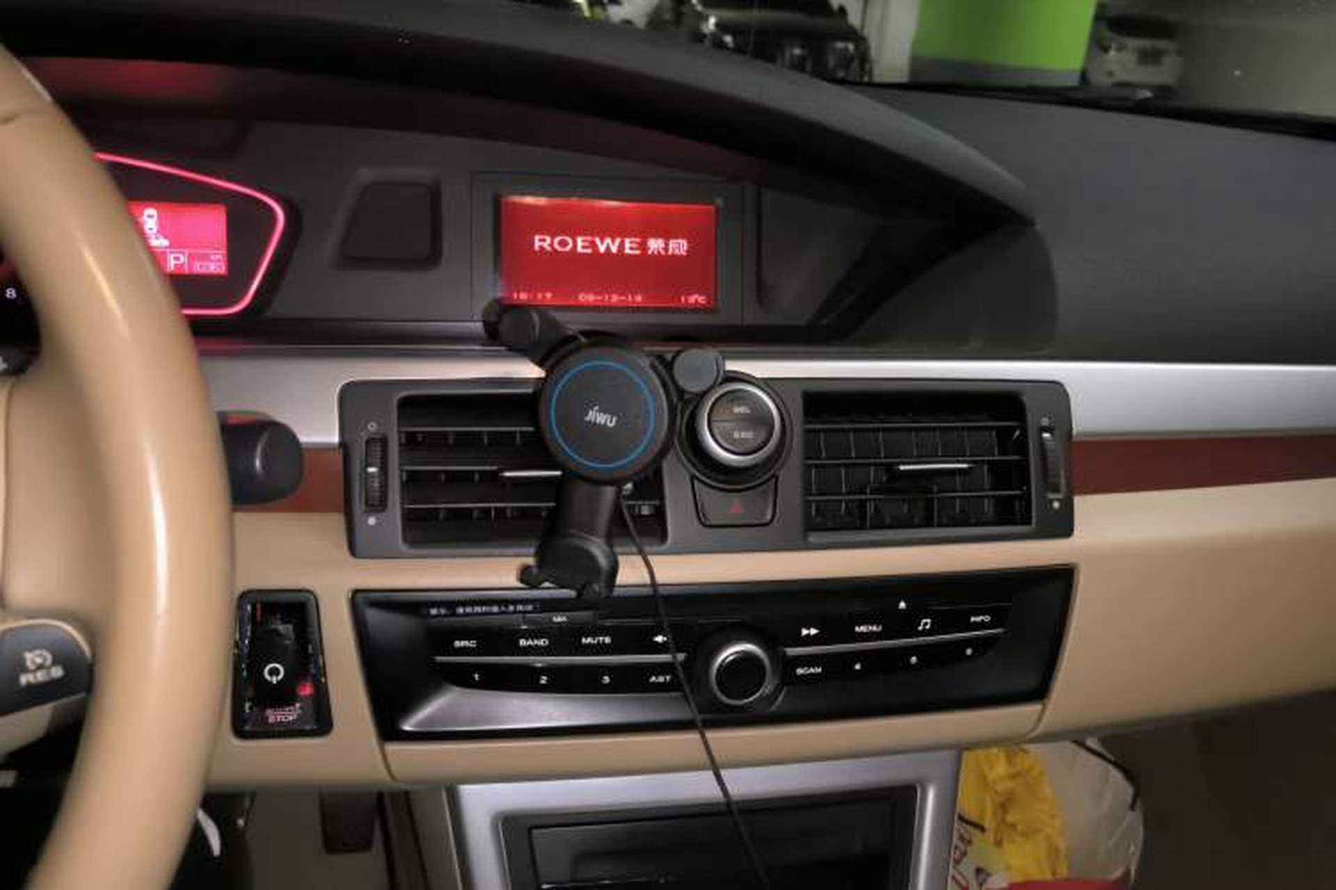 Used Roewe 550 2010 550S 1.8L Automatic Start-Zhen New Year Edition Audio And AC Panel