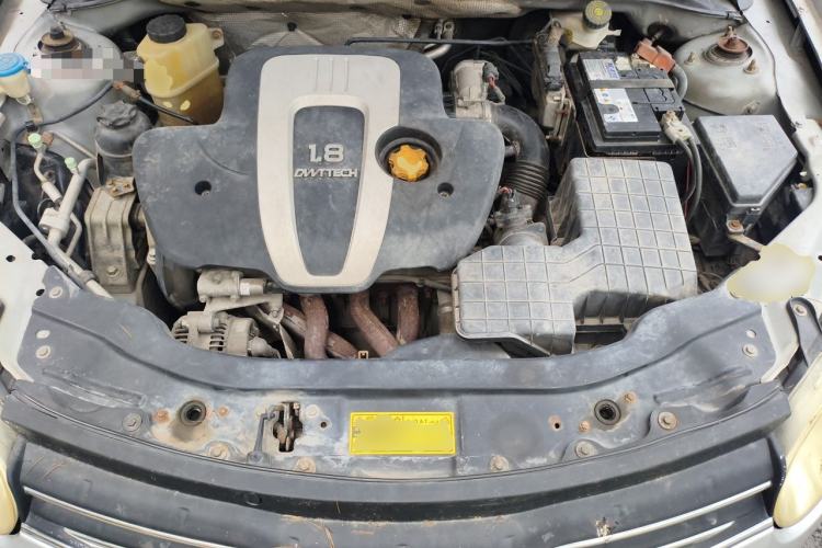 Used Roewe 550 2010 550 1.8L Automatic Intelligent Edition Engine Bay