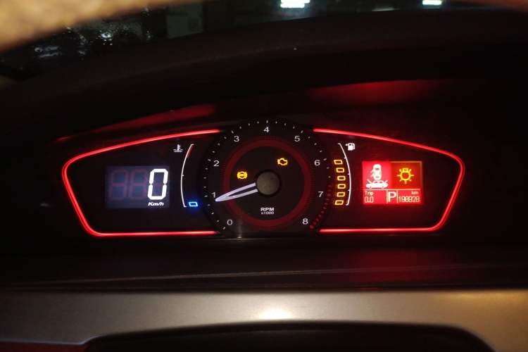 Used Roewe 550 2010 550 1.8L Automatic Expo Style Edition Instrument Cluster