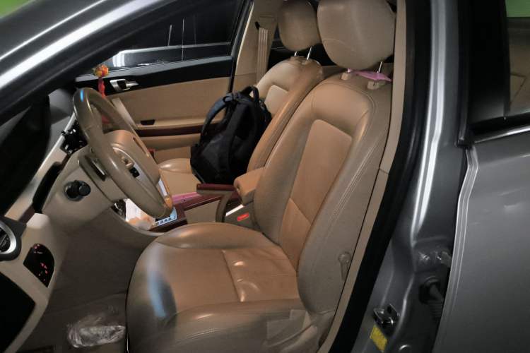 Used Roewe 550 2010 550S 1.8L Automatic Start-Zhen New Year Edition Left Front Seat