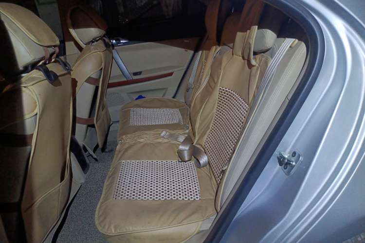 Used Roewe 550 2010 550 1.8L Automatic Expo Style Edition Left Rear Seat