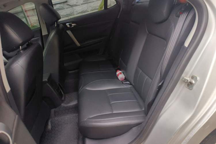 Used Roewe 550 2010 550S 1.8L Automatic Start-Zhen New Year Edition Left Rear Seat