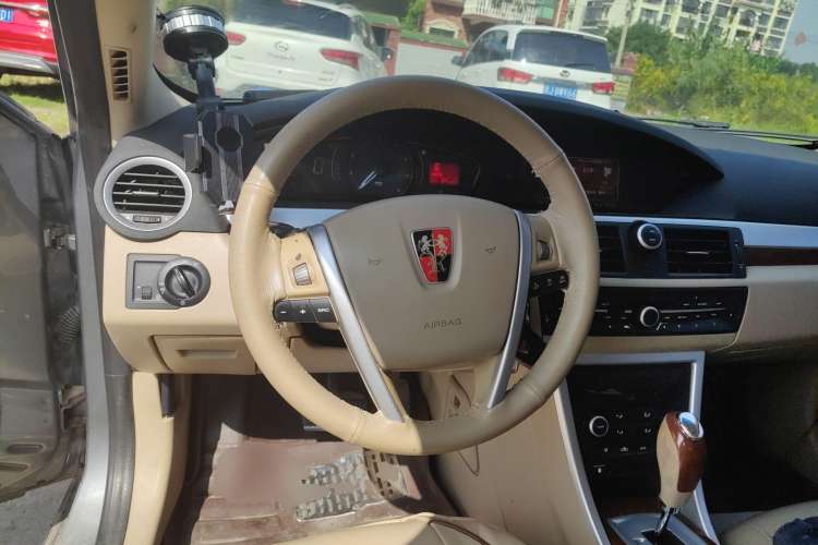 Used Roewe 550 2010 550S 1.8L Automatic Start-Zhen Edition Steering Wheel