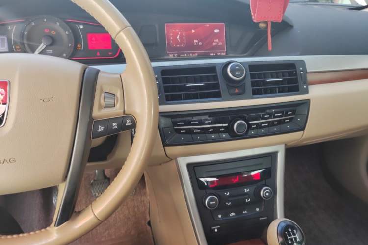 Used Roewe 550 2010 550S 1.8L Manual - Qiyi Edition Audio And AC Panel