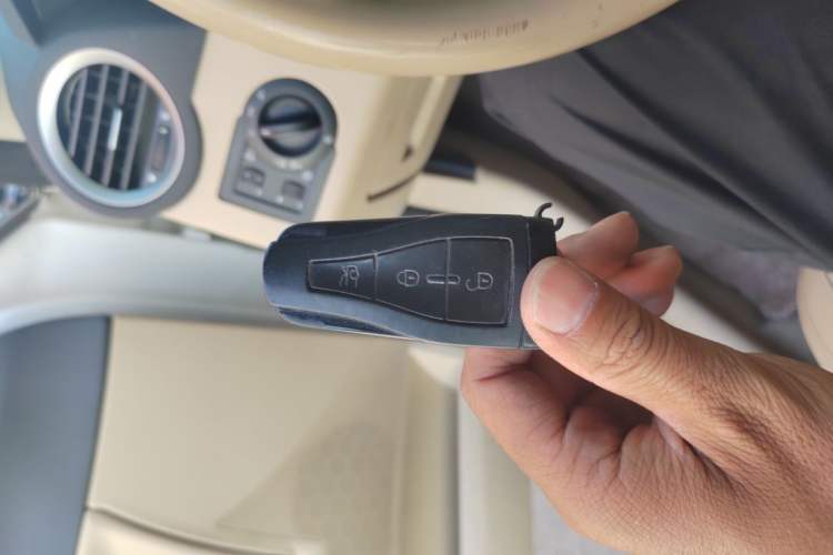 Used Roewe 550 2010 550S 1.8L Manual - Qiyi Edition Vehicle Key
