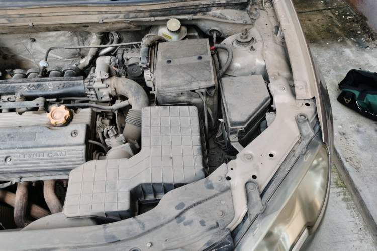 Used Roewe 550 2010 550 1.8L Automatic Expo Style Edition Engine Bay Left